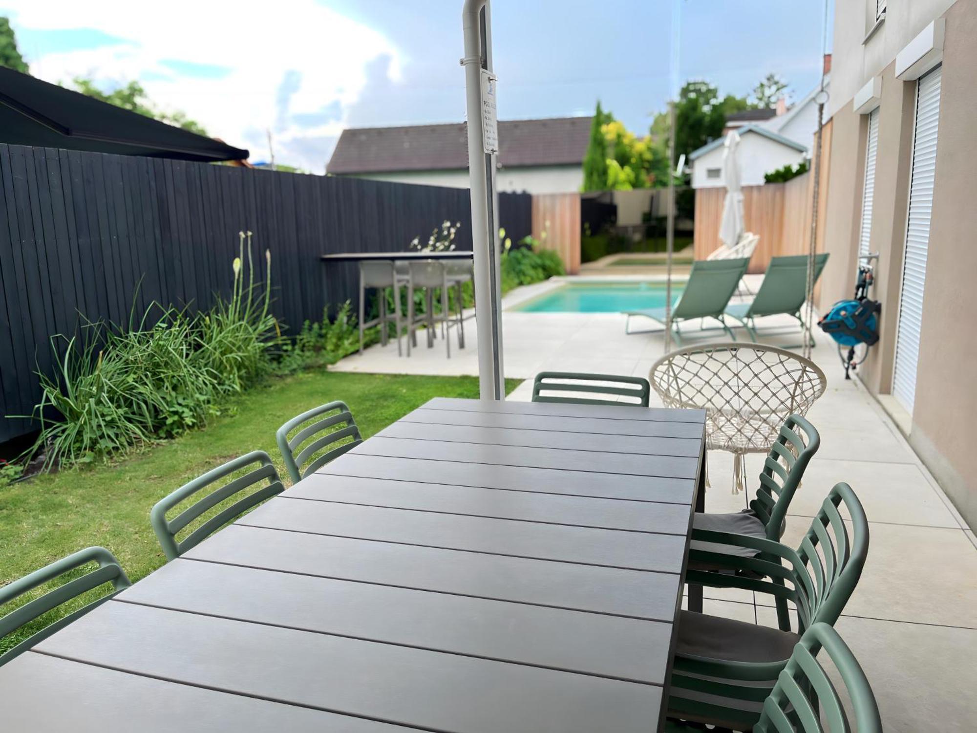 Mit Privatgarten & Salzwasserpool * Wien